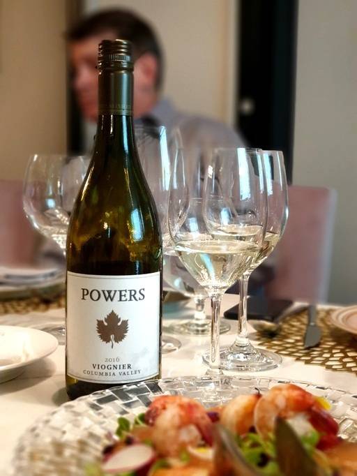 파워스 비오니에