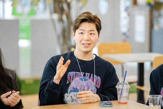 박재영 PD는 ″딩동댕 대학교를 통해 추억 속으로 사라진 퍼펫쇼를 부활시키고 싶었다″고 말했다. ⓒ최지훈