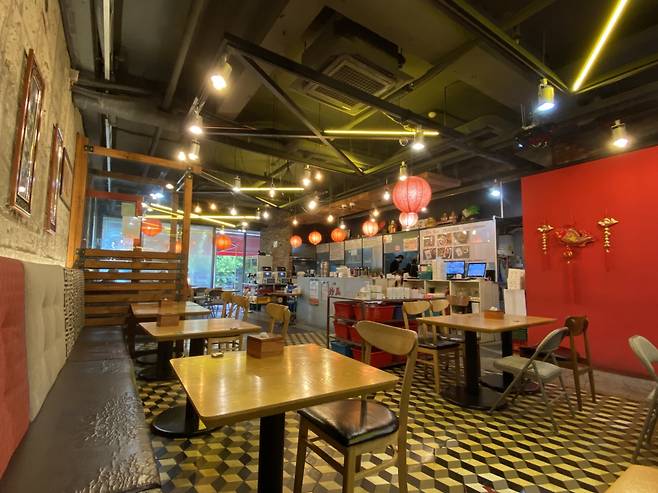 Choma, a Chinese restaurant located in Hongdae, Mapo-gu, northwestern Seoul. (Kim Hae-yeon/ The Korea Herald)