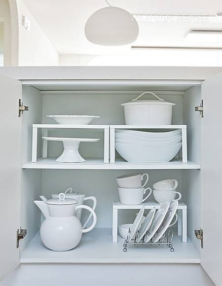 그릇이나 조리 도구 등 어떤 물건이라도 필요한 개수만큼만 유지하는 것이 포인트. 깨끗함을 유지하기 위해서는 하나가 들어오면 하나를 내보내는 것이 원칙이다.