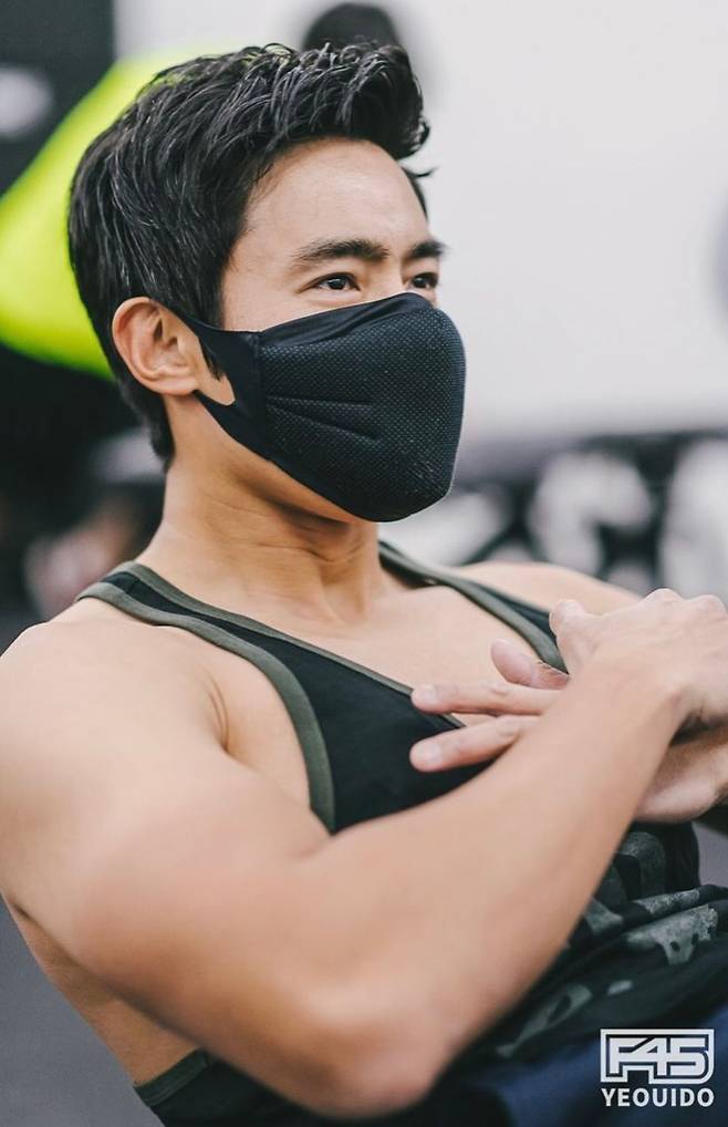 사진 출처=이근 SNS