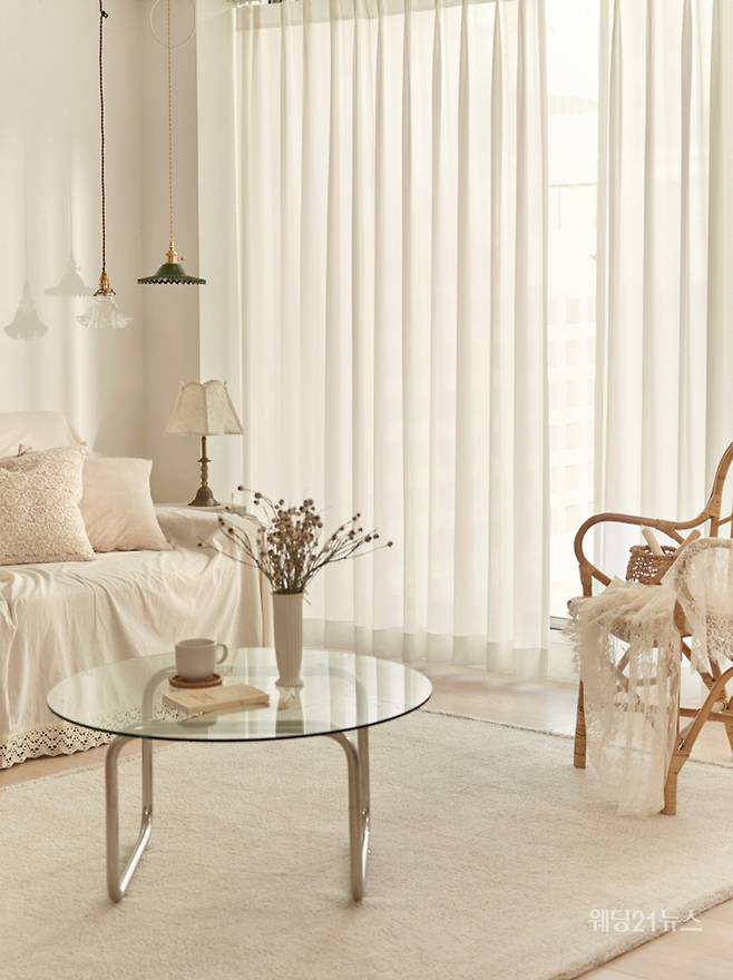 데코뷰 '비침없이 먼지없는 쉬폰커튼' (사진제공 :&nbsp;데코뷰)