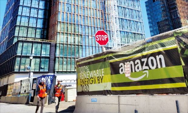 아마존이 미국 워싱턴DC 근교인 버지니아주 알링턴시에서 내년 완공을 목표로 제2 본사를 건설하고 있다. 정인설 특파원