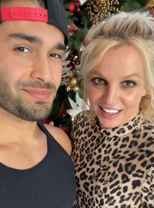 브리트니 스피어스 공식 인스타그램