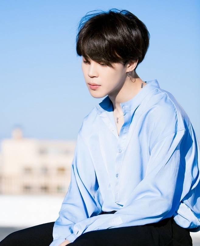 '2주 연속 인기' 방탄소년단 지민 'With You' 가온차트 6부문 연속 차트인..벨소리·BGM도 BTS OST '최고 데뷔'