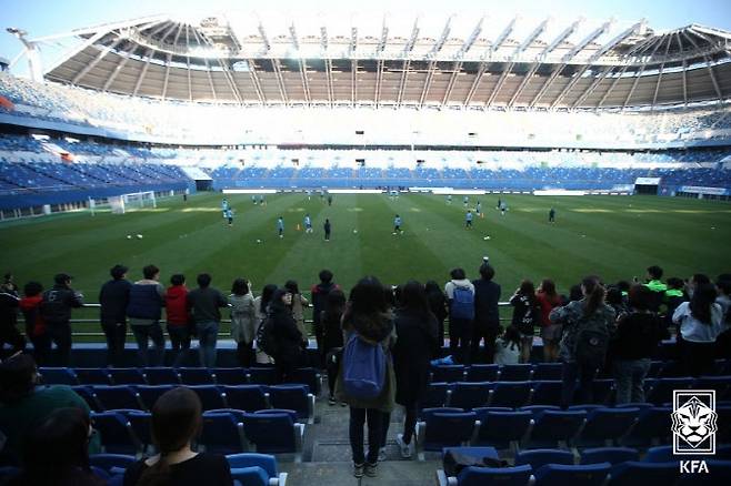 6월 6일 오후 8시 한국 대 칠레의 평가전이 열리는 대전월드컵경기장. 사진=대한축구협회