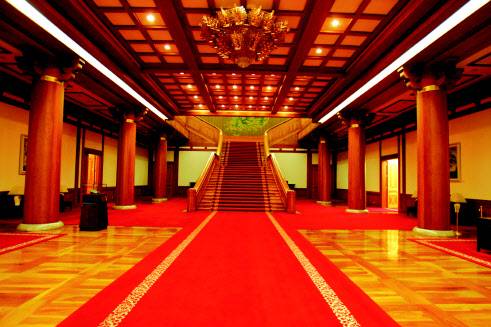 청와대 본관 홀(사진=아라크네).