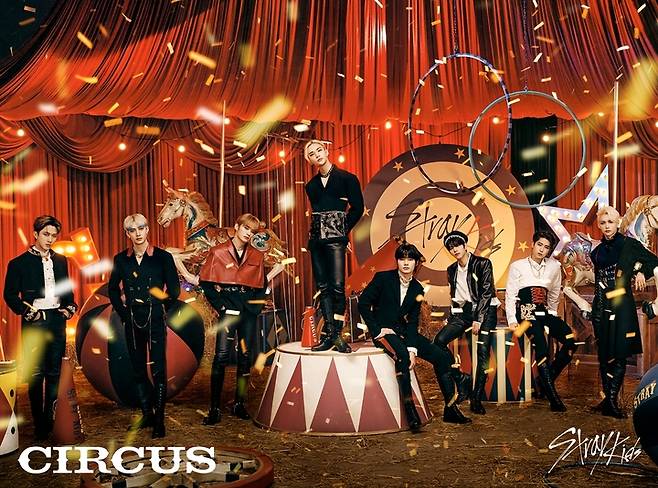 [서울=뉴시스] 스트레이키즈 일본 미니 2집 '서커스(CIRCUS)' 재킷 이미지 2022.05.16. (사진= JYP 엔터테인먼트 제공 ) photo@newsis.com *재판매 및 DB 금지