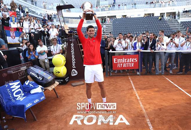 ▲ 2022 ATP 투어 인터내셔널 이탈리아에서 우승한 노박 조코비치