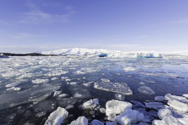 WMO에 따르면 빙하가 녹으면서 해수면도 가파르게 상승하고 있다. 2013~2021년 사이 전 지구 평균 해수면은 연평균 4.5mm 상승한 이후 지난해 사상 최고치를 기록했다. 게티이미지뱅크