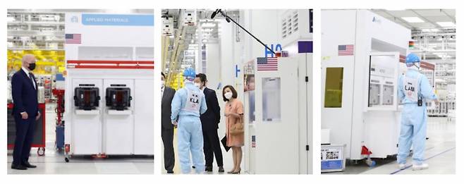 지난 20일 조 바이든 미국 대통령이 윤석열 대통령과 함께 이재용 삼성전자 부회장의 안내를 받으며 시찰한 삼성전자 공장 안에 미국 성조기가 붙은 반도체 장비들이 놓여 있다. (왼쪽부터) 어플라이드머티어리얼즈, KLA, 램리서치 장비의 모습.[연합]