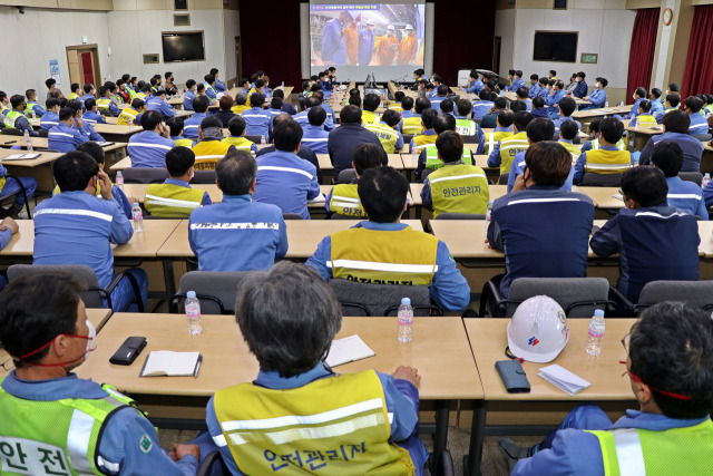 ▲광양제철소 설비부문 협력사 대상 특별 안전교육 ⓒ 광양제철소