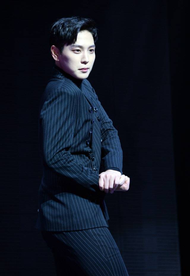 B.A.P 출신 힘찬. 스포츠조선DB