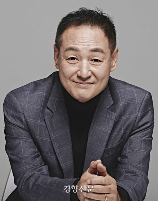 배우 이얼. 스타잇엔터테인먼트