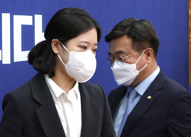 더불어민주당  박지현(왼쪽)·윤호중 공동선거대책위원장 / 사진 = 매일경제