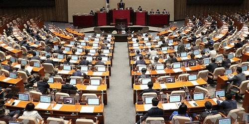 손실보상 추경, 국회 본회의 통과[연합뉴스 자료사진]