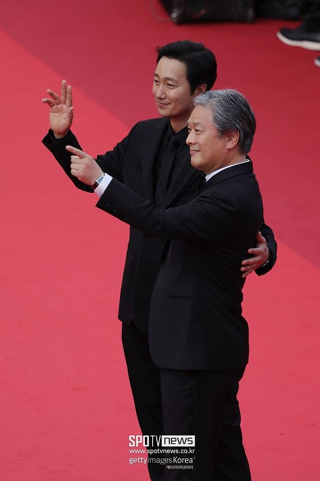 ▲ 박해일(왼쪽), 박찬욱 감독. 출처ㅣ게티이미지코리아