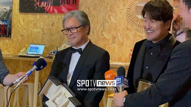 ▲ 박찬욱 감독(왼쪽), 송강호. ⓒ강효진 기자