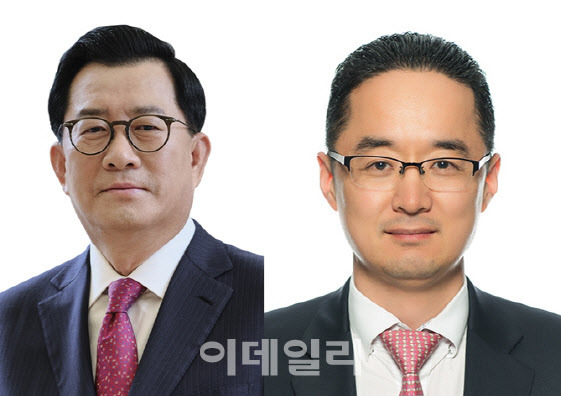 김영식 한국공인회계사회 회장(사진 왼쪽)과 나철호 한공회 부회장이 46대 한공회 회장 선거에 출마했다.