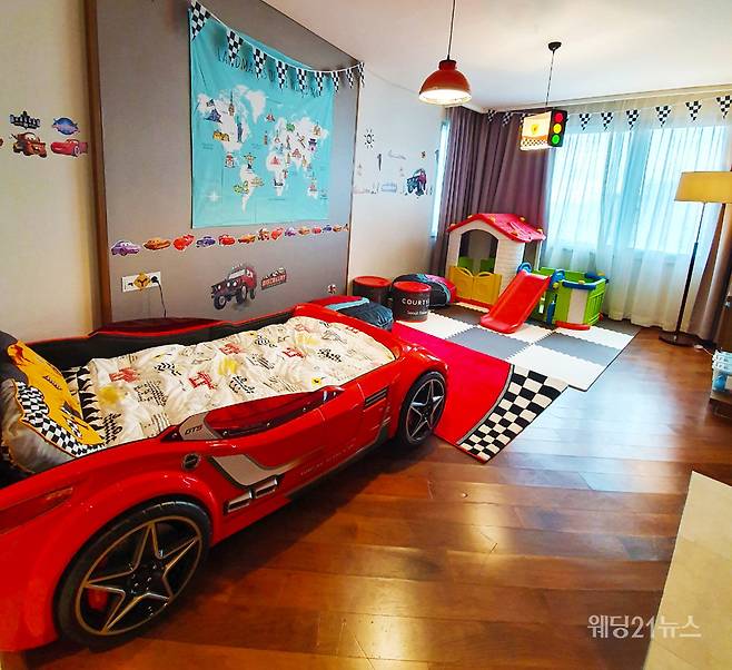 코트야드 타임스퀘어 – 탐코야카 타고가요 패키지