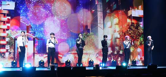 Boy band Victon performs its new track "Stay." [ILGAN SPORTS]