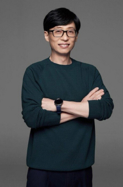 Brand reputation, entertainment broadcasting company, Big Data analysis in June 2022, followed by Yoo Jae-Suk 2nd Song Hae 3rd Kim Jong-kook.The Korean company RAND Corporation analyzed 42,701,240 Brand Big Data, 50 entertainments from May 1, 2022 to June 1, 2022, and measured consumers participation in Brand, media, consumer participation and communication, and conversation in social networks.Compared to the entertainment company Brand Big Data 47,734,451 in May, it decreased by 10.54%.Brand reputation JiSooo is an indicator that extracts Brand Big Data and analyzes consumer behavior to classify it into participation value, communication value, media value, and social value.In the entertainment broadcaster Brand Reputation JiSooo, the participants were JiSooo, Media JiSooo, Communication JiSooo, and CommunityJiSooo.Brand monitor analysis with the editor participating in Brand reputation and Brand value evaluation analyzed by KoreaBrand Forum were also included.In June 2022, the entry broadcasting company Brand reputation ranked 30th in the list is Yoo Jae-Suk, Song Hae, Kim Jong-kook, Kim Jun-ho, Lee Sang-min, Lee Seung-gi, Kang Ho-dong, Gim Gu-ra, Shin Dong-yup, Park Myeong-su, Ahn Jung-hwan, Lee Kyung-kyu, Kim Byung-man, Seo Jang-hoon, Kim Hee-chul, Kim Jong-min, Hong Hyun-hee, Song Ji-hyo, Park Na-rae, Lee Dong-gook, Kim Sook, Kim Shin-Young, Hur Jae, Kim Dong- Hyun, Lee Hyori, Lee Soo-geun, Tak Jae-hun, Kim Seong-joo, Lee Chun-soo and Haha were analyzed in order.Yoo Jae-Suk Brand, which ranked first in the category of entertainment broadcaster Brand, was analyzed as Brand Reputation JiSooo 1,959,935, becoming JiSooo 464,612 Media JiSooo 513,825 Communication JiSooo 403,837 CommunityJiSooo 577,661.Compared with Brand Reputation JiSooo 2,219,576 in May, it fell 11.70%.Second place, Song Hae Brand was analyzed as Brand Reputation JiSooo 1,782,621 with participation JiSooo 572,886 Media JiSooo 549,573 Communication JiSoo 309,346 CommunityJiSooo 350,817.Compared with Brand Reputation JiSooo 350,200 in May, it rose 409.03%.Third, Kim Jong-kook Brand was analyzed as Brand Reputation JiSooo 1,678,932 with participation JiSooo 355,103 Media JiSooo 372,903 Communication JiSooo 392,618 CommunityJiSooo 558,308.Compared with Brand Reputation JiSooo 2,369,130 in May, it fell 29.13%.4th place, Kim Jun-ho Brand was analyzed as Brand Reputation JiSooo 1,674,606 with participation JiSooo 296,516 Media JiSooo 313,043 Communication JiSooo 472,267 CommunityJiSooo 592,780.Compared with Brand Reputation JiSooo 2,716,309 in May, it fell 38.35%.5th place, Lee Sang-min Brand was analyzed as Brand Reputation JiSooo 1,327,061 with participation JiSooo 267,841 media JiSooo 366,828 communication JiSooo 298,049 CommunityJiSooo 394,343.Compared with Brand Reputation JiSooo 1,859,429 in May, it fell 28.63%.The entertainment broadcaster Brand Platform was the Big Data analysis in June 2022, and Yoo Jae-Suk Brand was the number one player, said Koo Chang-hwan, director of the Korea Corporation.As a result of analyzing the category of entertainment broadcasters, it decreased by 10.54% compared to 47,734,451 entertainment Brand Big Data in May.According to the detailed analysis, Brand consumption fell 2.19%, Brand issue rose 0.91%, Brand communication fell 5.96%, and Brand spread fell 21.87%. Yoo Jae-Suk Brand, which ranked first in the Brand reputation in June 2022, was highly likely to be successful in advertising and donating, and the keyword analysis was highly analyzed as Play You, Running Man, What are you doing when you play?The positive rate analysis of the Yoo Jae-Suk Brand was analyzed as 70.09% of the positive rate. In this Brand reputation survey, 50 entertainment broadcasters, Yoo Jae-Suk, Song Hae, Kim Jong-kook, Kim Jun-ho, Lee Sang-min, Lee Seung-gi, Kang Ho-dong, Gim Gu-ra, Shin Dong-yup, Park Myeong-su, Ahn Jung- Hwan, Lee Kyung-kyu, Kim Byung-man, Seo Jang-hoon, Kim Hee-chul, Kim Jong-min, Hong Hyun-hee, Song Ji-hyo, Park Na-rae, Lee Dong-gook, Kim Sook, Kim Shin-Young, Hur Jae, Kim Dong-Hyun Lee Hyori, Lee Soo-geun, Tak Jae-hun, Kim Seong-joo, Lee Chun-soo, Haha, Lee Young-ja, Jeon Hyun-moo, Kim Min-kyung, Jo Se-ho, Cha Tae-hyun, Jung Jun-ha, Jang Do-yeon, Yang Se-hyung, Jung Hyung-don, Song Eun-i, Ji Seok-jin, Moon Se-yoon, Brand Big Data analysis was conducted on Sun, Kim Byung-hyun, Yang Se-chan, Yoo Byung-jae, Hyun Ju-yeop, Lim Won-hee, and Choi Yang-rak.