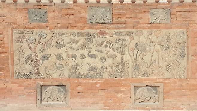 경복궁 자경전 십장생굴뚝 [문화재청 제공. 재판매 및 DB 금지]