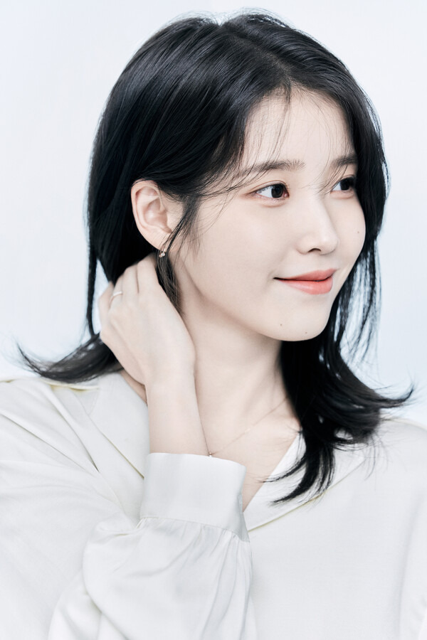 배우 이지은(아이유). 제공|EDAM엔터테인먼트