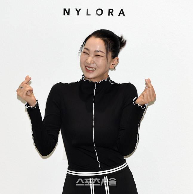 장윤주가 포토월을 소화하고 있다. 이주상기자 rainbow@sportsseoul.com