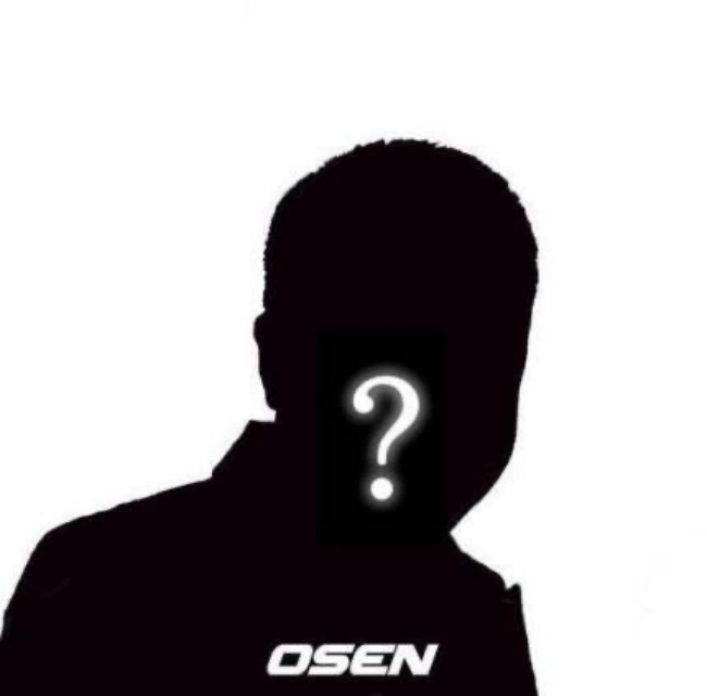 In the days of Idol Producer, an article claiming that he was assaulted by a representative of the famous first generation Idol appeared, and this time, the disclosure letter of the agency staff appeared and it is happening.Regardless of the authenticity, the controversy has increased, and indiscriminate speculation continues.On the 9th, an online community bulletin board posted a long article titled, It is the first generation of the victims of the Idol.The author said he was an employee of an entertainment company represented by A, a member of the first generation famous Idol group.I saw the writings written by Idol Producer and wrote in courage.The writer said he had a history of working in three entertainment companies, including the company, and said, I have been hurt by a lot of insults and shame.I joined A representatives company as a management team leader, and I decided to take charge of recording planning and new development. However, at that time, A was in China and domestic activities, and Idol Producer had about 20 people, but there was no manager, and there were too few employees compared to the size of the company.A representative forced me to follow the first type Driving license with the only two Driving licenses among the three employees, and I had to take the first type Driving license by driving after work.Since then, I have been following almost every schedule and working as a road manager. It was an excessive task, but I had no additional allowance and I had to do my main job separately. According to the article, A did not select a new manager after an employee who knew how to drive, and one day he appeared in a variety program and accompanied him.He went to work at 4 ~ 5 am for two days and took A representative and staff to the filming site, but explained that it was a poor environment where food and water were not provided until 3 pm.A representative said, Lets not buy water but drink it. He even noticed buying snacks.A representative told me to keep standing with the heavy bag I brought, and he took off his socks and threw it at me during the filming.But I did not rebel or resist specifically. Another incident occurred in the summer of 2014 when the office suffered flood damage.The day before, it rained a lot and poured out the office water after work, and A representative called the landlord and forced him to lie about flood damage.When I refused to do this, A called him and said, You didnt get a basic home education, and Did your parents teach you that, the writer explained.In addition, there was a problem with the place at an event, and A later insisted that he had insulted him by forcing him to all the mistakes are due to these stupid employees, I can not even bug, I apologize for my head.Finally, the writer wrote, The three months at A representatives company were really terrible. On the air, he was always packed with a healthy young mans image.He said, I was rich because I lived in a frugal life, but in reality I was a person who told new composers to work free of charge and rather to thank you for working with me. Currently, the authenticity of the article has not been confirmed.The disclosure article for A representative was posted on the 6th of last month, and the wave is getting bigger.He posted an article saying that he was assaulted and dreamed of being assaulted during the company Idol Producer of A representative from the first generation Idol.Since then, he has posted an article saying that he met with A representative.I had a meeting on June 8th, and it was so old and there were many Misunderstoods in between.I told each other the deepest stories, and I summarized what happened at the time, and I also had some wrong parts and expressed the situation at that time so maximized.We talked about the wrong parts of each other and exchanged apology. We finished with good feelings. I thought that I was right and warm, not the person who was Missunderstood and suspected, by having a conversation about Missunderstood and disappearing the bad feelings I had, he said.DB