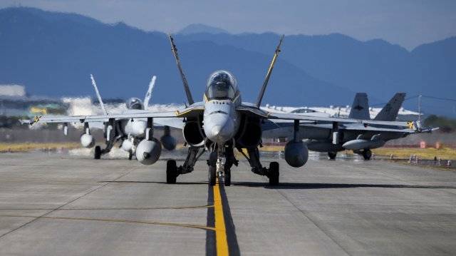 미 해병 항공단의 ‘F/A-18D 호넷’ 사진 출처 미해군