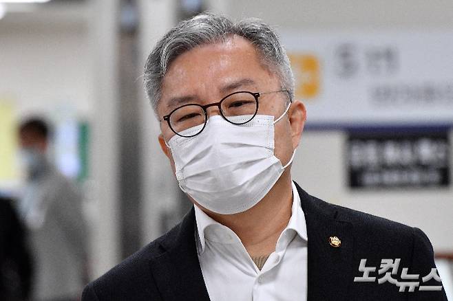 더불어민주당 최강욱 의원. 박종민 기자