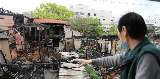방화에 불탄 우토로 마을 건물. 우토로/연합뉴스
