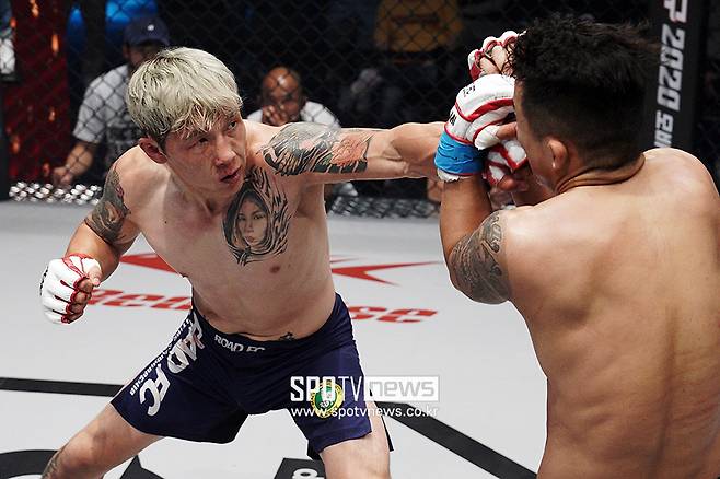 ▲ 로드FC에서 활동하는 난딘에르덴이 프로 복싱에 데뷔한다. ⓒ로드FC 제공