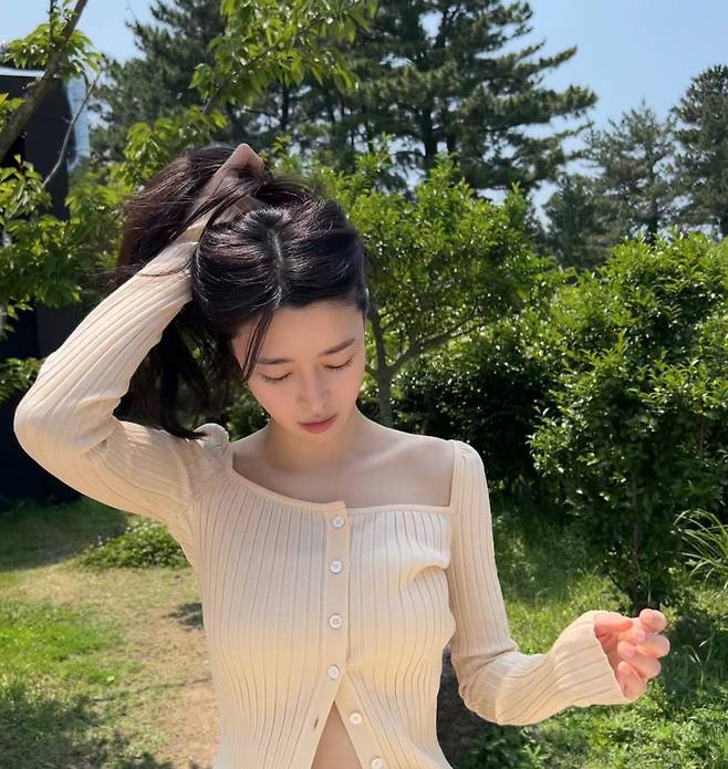 /사진=권나라 인스타그램