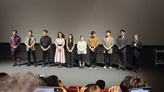 마세라티는 지난 21일 서울시 CGV 용산에서 마세라티 고객 50팀(약 100명)을 대상으로 영화 ‘헤어질 결심’ 초청 시사회를 진행했다. (사진=마세라티)