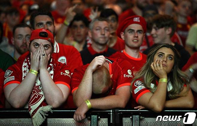 리버풀 팬들의 모습 © AFP=뉴스1