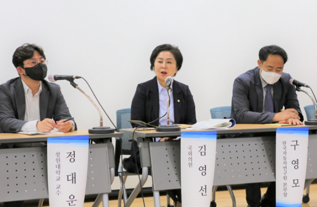 ▲간담회에 참석한 김영선 의원. ⓒ의원실