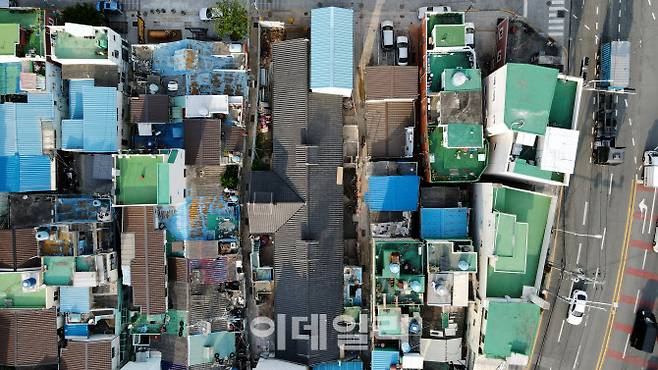 등록문화재로 지정된 소막주택을 복원한 모습