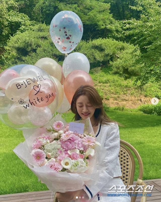 사진출처=서하얀 인스타그램