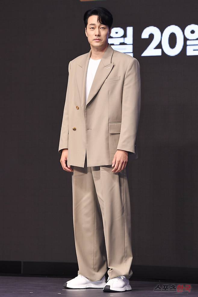 '외계+인' 1부 제작보고회에 참석한 소지섭. ⓒ이혜영 기자 lhy@hankooki.com