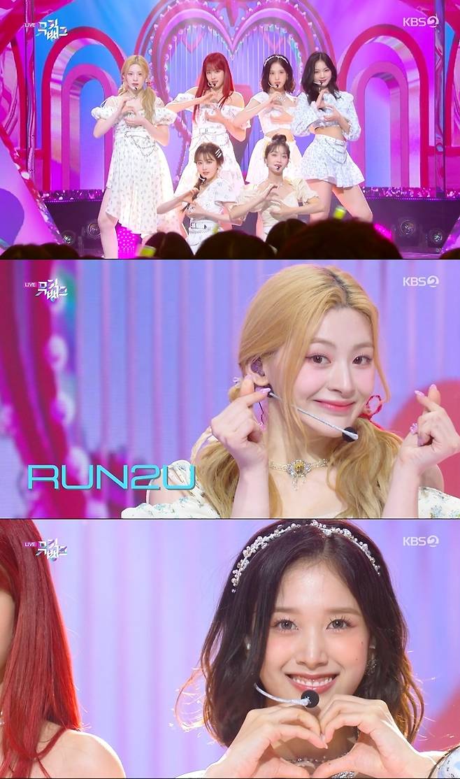 스테이씨가 ‘뮤직뱅크’ 상반기 결산 무대에 출격했다.사진=KBS2 ‘뮤직뱅크’ 방송 캡처