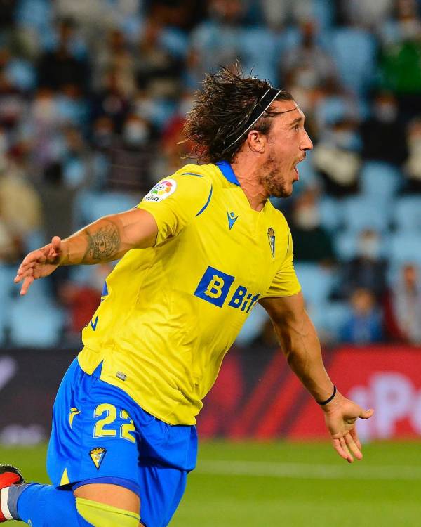 카디스 CF 레프트백 알폰소 에스피노. 사진｜카디스 CF