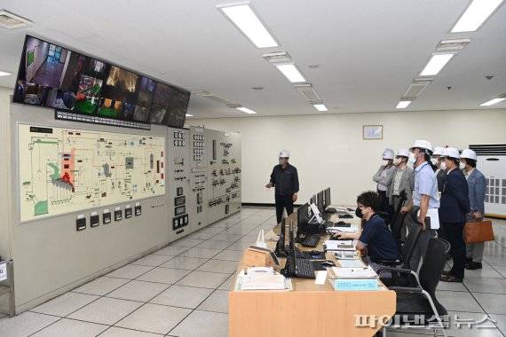 민선8기 부천시장직 인수위원회-미래성장 분과 24일 자원순환센터 현장방문. 사진제공=민선8기 부천시장직 인수위