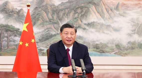 시진핑 중국 국가주석이 2022년 4월21일 보아오포럼 인사람을 하고 있다(중국 중앙인민정부 홈페이지 갈무리)© 뉴스1 /사진=뉴스1