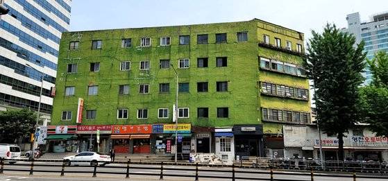 국내 최고령 아파트인 서울 서대문구 충정아파트. 올해로 85살이 됐다. 김민욱 기자