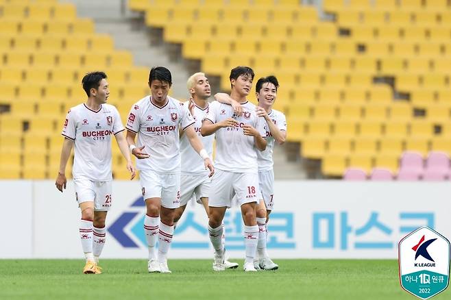 부천이 부산을 2-0으로 이겼다.(한국프로축구연맹 제공)© 뉴스1