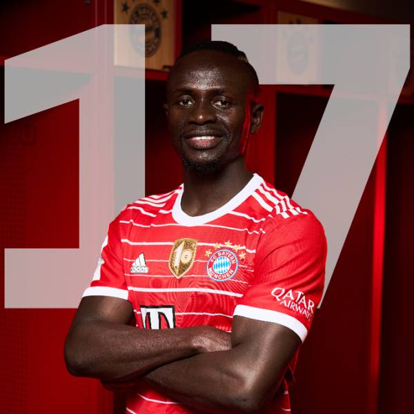 등번호 17번을 달게 됐음을 알리는 사디오 마네. 사진｜FC 바이에른 뮌헨