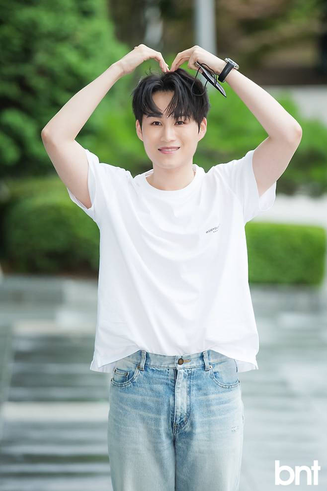 김희재 '크~으게 하뚜하뚜'