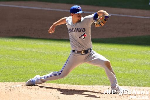 베리오스는 이날 8실점하며 무너졌다. 사진(美 밀워키)=ⓒAFPBBNews = News1